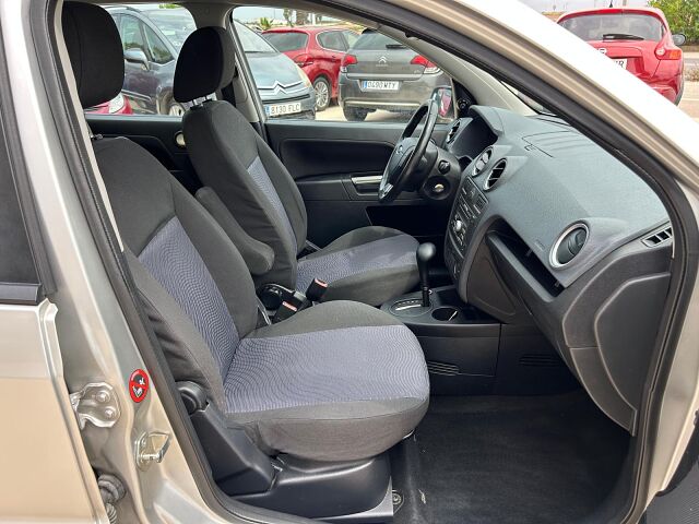 FORD FUSION TREND 1.6 AUTO SPANISH LHD IN SPAIN 105000 MILES SUPERB 2007